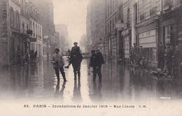 C5-75) PARIS - INONDATIONS DE JANVIER 1910 - RUE LINOIS   - ANIMATION  - HABITANTS - ( 2 SCANS ) - Alluvioni Del 1910