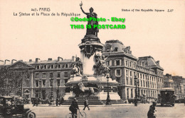 R410778 243. Paris. La Statue Et La Place De La Republique. Statue Of The Republ - Monde