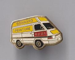 PIN'S   THEME CAMION  RENAULT  TRAFIC BONNARD  PEINTURE A STE FOY L'ARGENTIERE - Renault