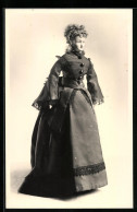 AK Sonneberger Puppe Mit Biskuitporzellankopf 1860-70  - Usati