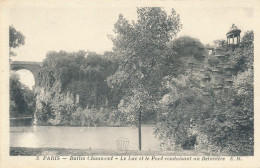 CPA -19790-75- Paris -Buttes Chaumont Lac Et Pont Vers Le Belvédère-Livraison Offerte - Parchi, Giardini