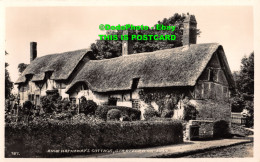 R411419 787. Anne Hathaways Cottage. Stratford On Avon. RP. Harvey Barton - World