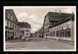 AK Oberkirch I. B., Strasse Mit Gasthaus Lindensaal Und Litfasssäule  - Oberkirch