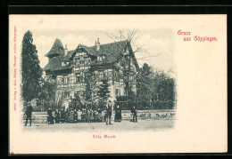 AK Göppingen, Villa Mauch, Strassenansicht Mit Einwohnergruppe  - Göppingen