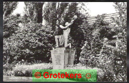 HENGELO Gld. Standbeeld Voor Gevallenen 1969 - Autres & Non Classés