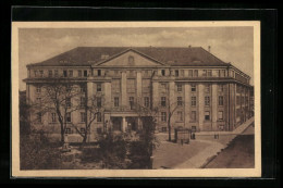 AK Karlsruhe, Gewerbeschule Am Lidellplatz Mit Lidellbrunnen  - Karlsruhe