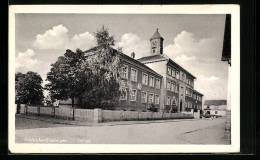 AK Karlsruhe-Knielingen, Blick Zur Schule  - Karlsruhe