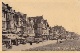 Belgique - Flandre Occ. - La Panne - La Digue - Cpa Animée - De Panne