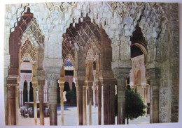 ESPAGNE - ANDALUCIA - GRANADA - Alhambra - Patio De Los Leones - Granada