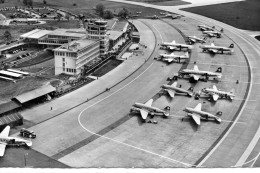Aéroport Aérogare Aérodrome Zürich-Kloten Vue Aérienne Avions Aviation - Aeródromos