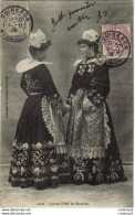 29 Jeunes Filles De BANNALEC N°2212 Costumes Dentelle Coiffes Folklore Collection H. Laurent En 1906 - Bannalec