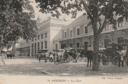 AVIGNON -84- La Gare. - Avignon