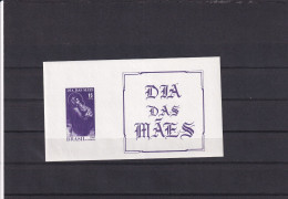 SA06 Brazil 1967 The Day For Mothers Minisheet Imperforated - Unused Stamps