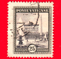 VATICANO - Usato - 1933 - Giardini E Medaglioni - Piazza San Pietro Con Il Palazzo Apostolico - 25 C. - Usati