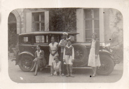 Photographie Photo Vintage Snapshot Voiture Automobile Car Groupe Legless Amputé - Automobile