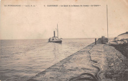 CARTERET - Le Quai Et Le Bateau De Jersey "Le Cygne" - Carteret