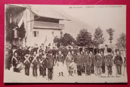 74 -COMBLOUX - LA JEUNE ET LA VIEILLE-GARDES - Combloux