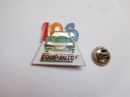 Beau Pin's  , Auto Peugeot 106 , Equip Auto , Signé Pins' Up - Peugeot