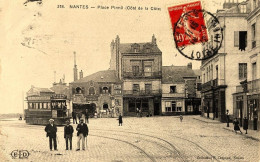 Nantes * Place Pirmil ( Côté De La Côte ) * Tramway Tram " RENNES " * Pâtisserie Confiserie Café De La Terrasse Tabac - Nantes