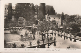 Andalucia - Granada  -  Jardines Del Partal - Granada