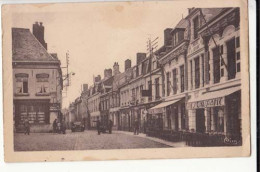 Carte France 59 - Mont Cassel - Rue Du Maréchal Foch Et Hôtel Du Sauvage : PRIX FIXE - ( Cd072) - Cassel