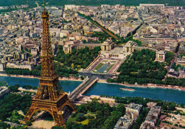 CARTOLINA  C8 PARIS,FRANCIA-LA TOUR EIFFEL,LA SEINE ET LA PALAIS DE CHAILLOT "VU DU CIEL PAR ALAIN PERCEVAL"-VIAGG.1986 - Eiffeltoren