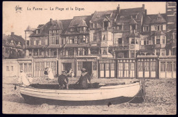 +++ CPA - DE PANNE - Plage Et Digue - Canot - Barque  // - De Panne