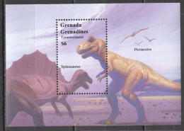 Grenada Grenadines - 1994 - Prehistorics: Tyrannosaurus, Spinosaurus - Yv Bf 301 - Preistorici