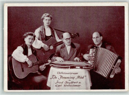 39783004 - Volkskunstgruppe De Flemming Maed Gitarre Zither Tracht - Musik