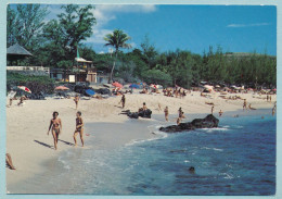 L'ILE DE LA REUNION - Plage Du Boucan Canot - Femmes Seins Nus - Other & Unclassified