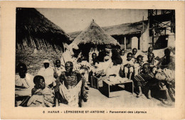 PC ETHIOPIA HARAR LEPROSERIE ST-ANTOINE PANSEMENT LÉPREUX ETHNIC TYPES (a53365) - Etiopía