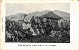 PC ETHIOPIA ABYSSINIE UNE FERME ET SES HABITANTS ETHNIC TYPES (a53364) - Etiopía