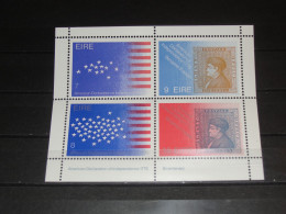 IERLAND,  BLOK 2   POSTFRIS ( MNH) - Blocks & Sheetlets