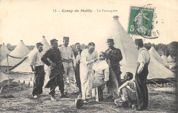 10-MAILLY LE CAMP-LE PERRUQUIER-N°6027-C/0323 - Mailly-le-Camp