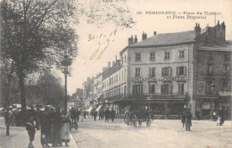 24-PERIGUEUX-PLACE DU THEATRE-N°6028-B/0259 - Périgueux