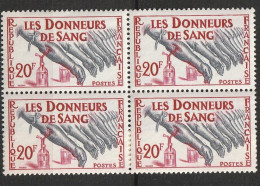 N° 1220 Hommage Aux Donneurs De Sang: Beau   Bloc De 4 Timbres Neuf - Unused Stamps