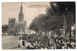 CPA 56 - SAINTE ANNE D'AURAY (Morbihan) - 2139. La Basilique - Les Pèlerins - La Scala. Ed. Villard - Sainte Anne D'Auray