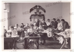 RO 45 - 20934 UNICAT, CERNAUTI, Bucovina, The Tailoring Workshop Of The Iron Guard, Cartoteca Al III Reich  Press Photo  - Roemenië