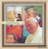 Guinea-Bissau Block384 (complete Issue) Unmounted Mint / Never Hinged 2003 Pope Johannes Paul II. - Guinea-Bissau