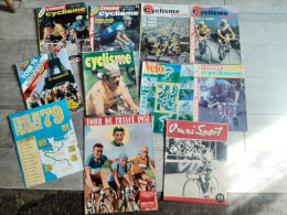 Lot 10 Revues Cyclisme Tour De France Poster De 1979 Vélo - Sport