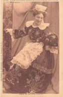 FOLKLORE - Costumes - Pays De Rosporden - Robe Bretonne - Jeune Fille - Carte Postale Ancienne - Kostums