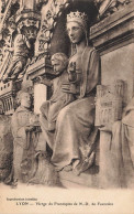 FRANCE - Lyon - Vue Sur La Vierge Du Frontispice De N D De Fourvière - Vue Panoramique - Statue - Carte Postale Ancienne - Otros & Sin Clasificación