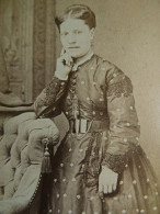 Photo Cdv Herbert à Beauvais - Femme Pose Pensive, Second Empire Ca 1865 L678 - Alte (vor 1900)