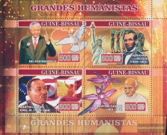 Guinea-Bissau 3486-3489 Sheetlet (complete. Issue) Unmounted Mint / Never Hinged 2007 Humanists / Friedensverteidiger - Guinea-Bissau