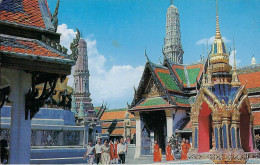 Bangkok, Emerald Buddha Temple, Wat Phra Keo, Gelaufen - Thaïlande