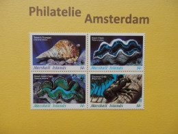 Marshall Islands 1986, WWF FAUNA SEA SHELLS CRAB SCHELPEN KRAB: Mi 73-76, ** - Unused Stamps