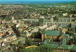 Le Mans * Vue Aérienne Sur La Ville * La Place Aristide Briand - Le Mans