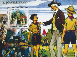 Guinea-Bissau Miniature Sheet 481 (complete. Issue) Unmounted Mint / Never Hinged 2005 Owls, Mushrooms, Baden-Powell - Guinea-Bissau