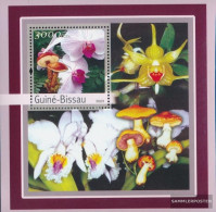 Guinea-Bissau Miniature Sheet 389 (complete. Issue) Unmounted Mint / Never Hinged 2003 Orchids, Mushrooms - Guinea-Bissau