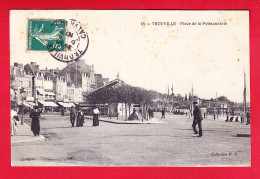 F-14-Trouville-47P142 Place De La Poissonnerie, Animation, Cpa  - Trouville